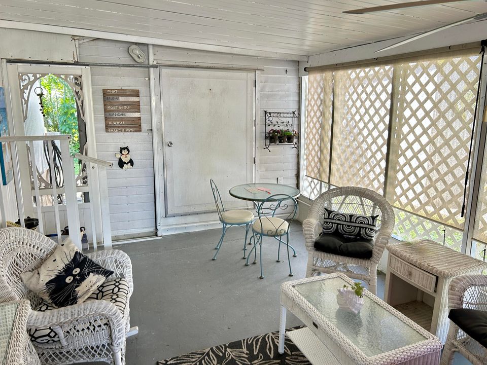 For Rent: $2,500 (2 beds, 1 baths, 600 Square Feet)