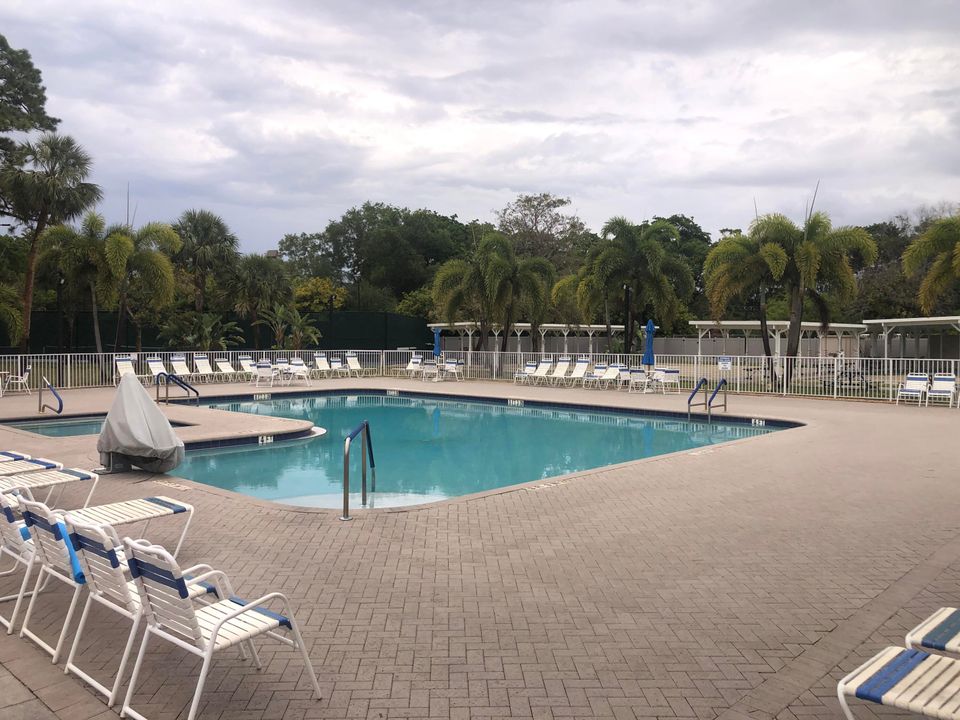 For Rent: $2,500 (2 beds, 1 baths, 600 Square Feet)