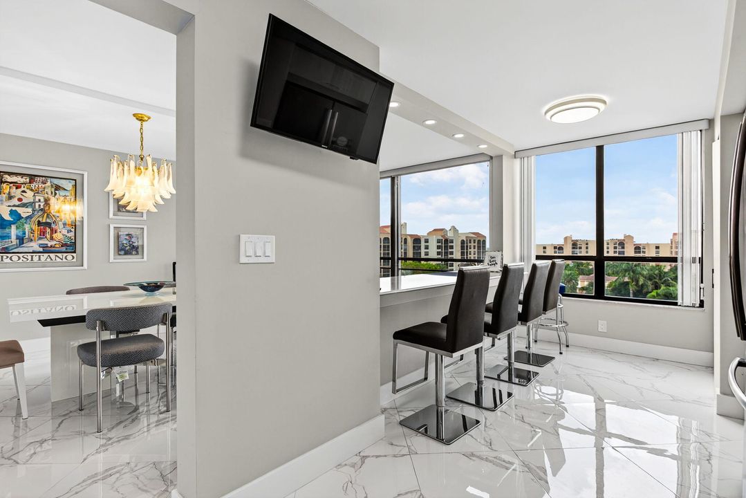 For Sale: $599,000 (3 beds, 2 baths, 2151 Square Feet)