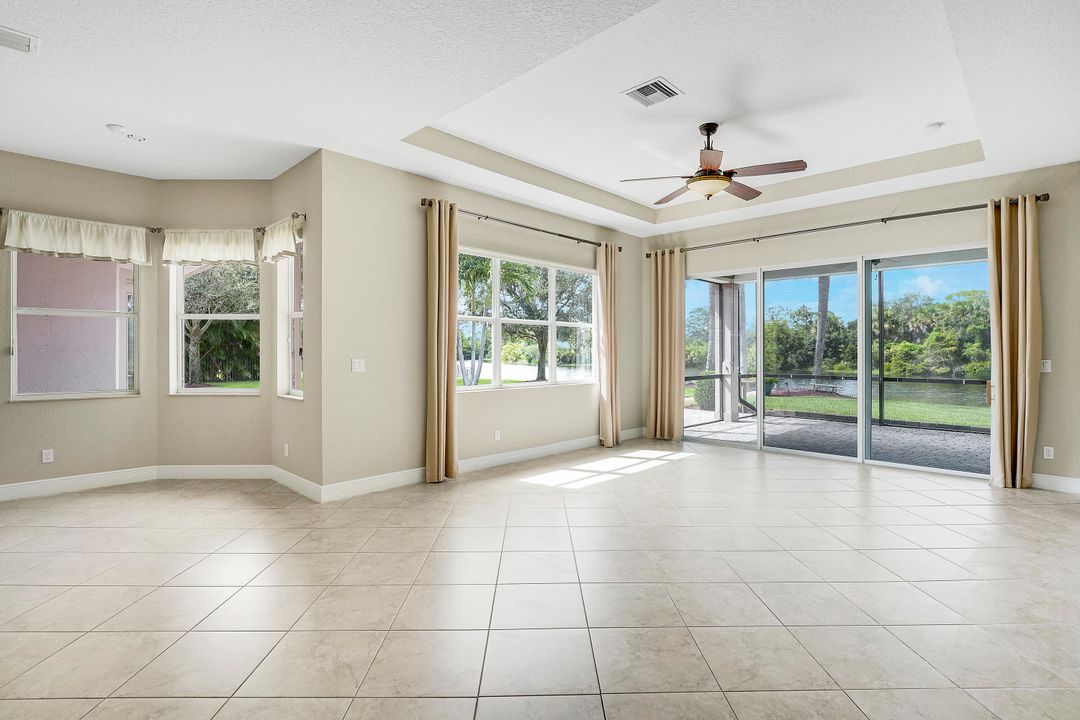 На продажу: $929,900 (4 спален, 3 ванн, 3063 Квадратных фут)