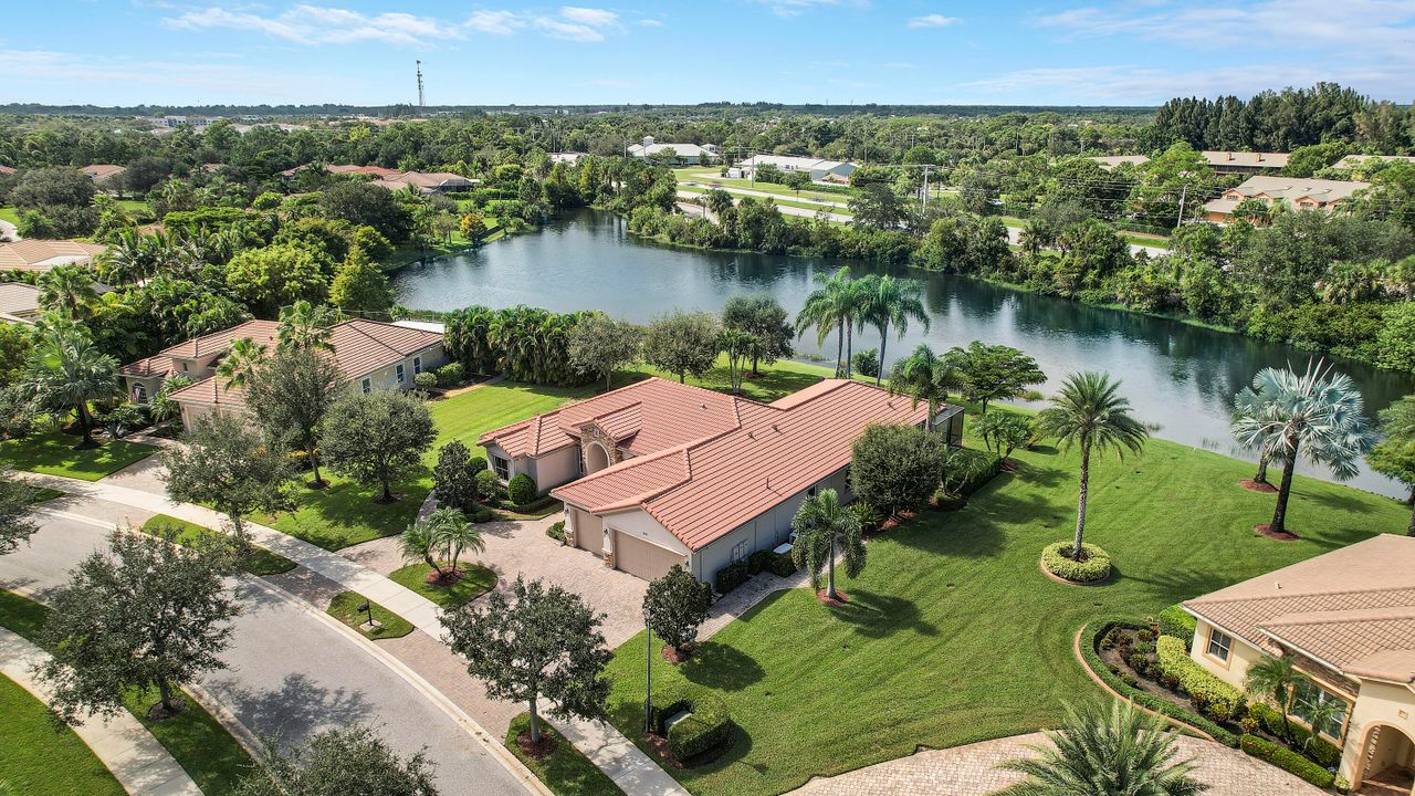 На продажу: $929,900 (4 спален, 3 ванн, 3063 Квадратных фут)