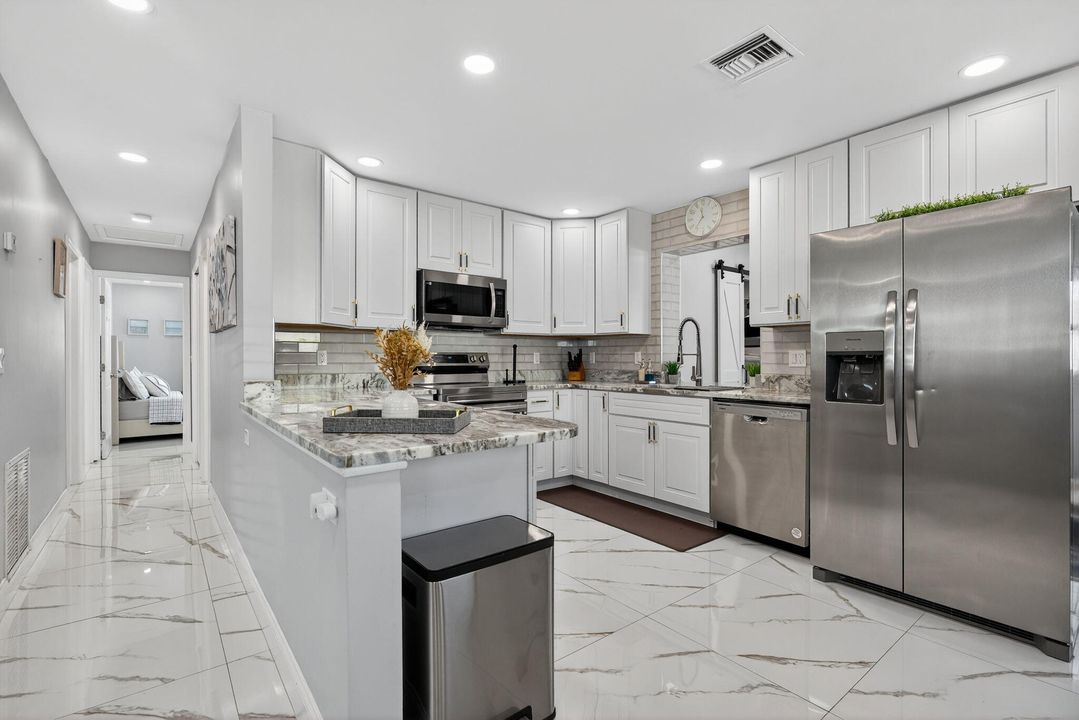 For Sale: $695,000 (3 beds, 2 baths, 1415 Square Feet)