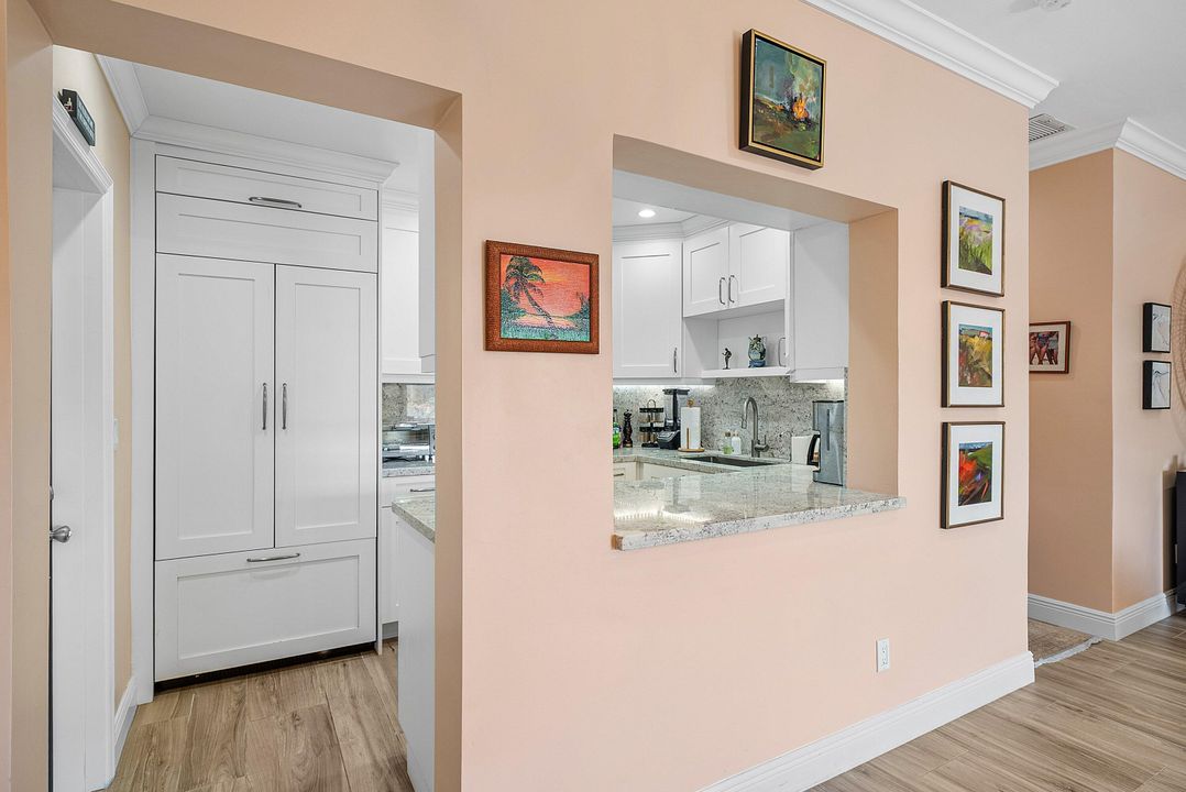 For Sale: $850,000 (2 beds, 2 baths, 1310 Square Feet)