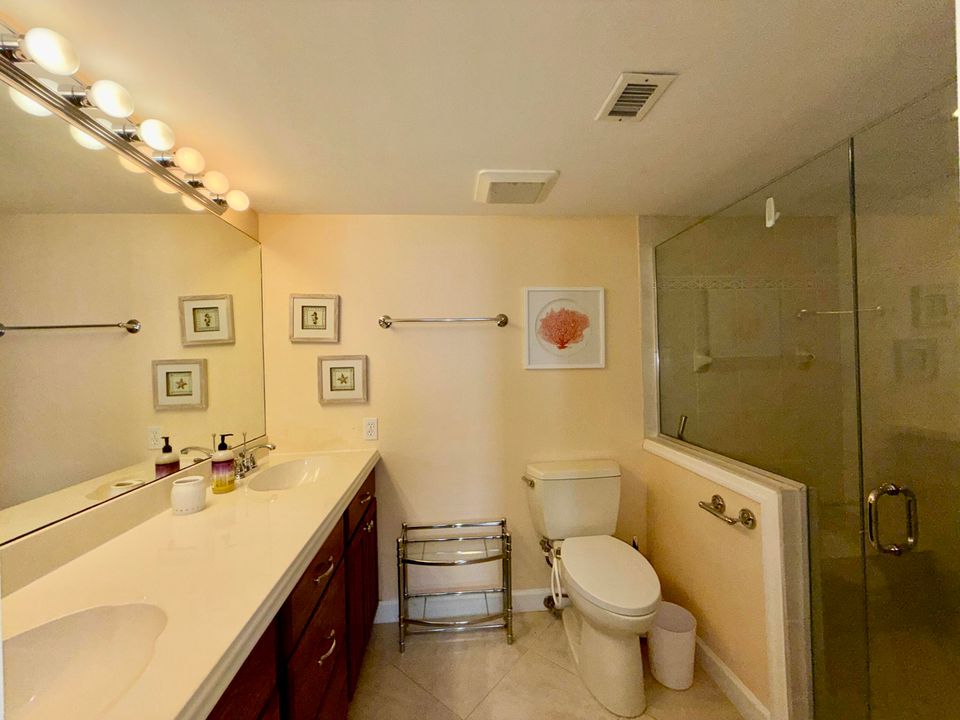 待售: $374,000 (2 贝兹, 2 浴室, 1614 平方英尺)