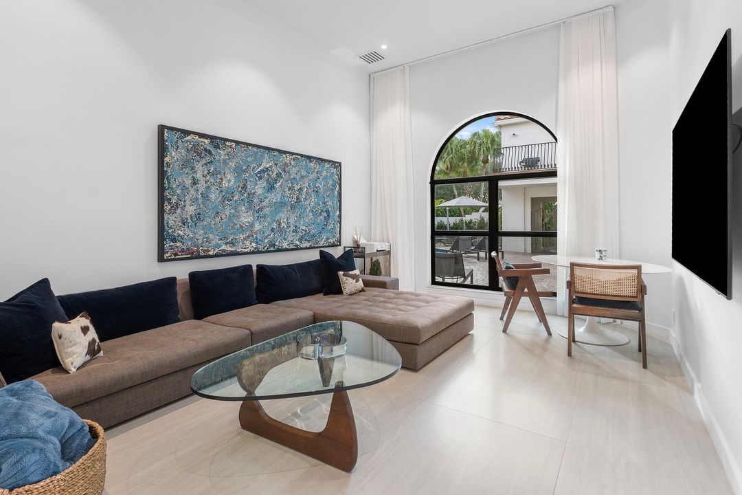 For Sale: $2,998,000 (5 beds, 4 baths, 3777 Square Feet)