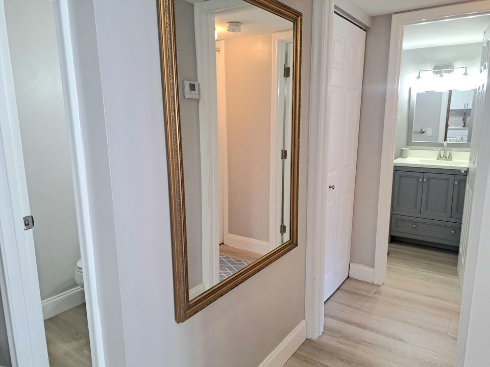 For Rent: $2,500 (1 beds, 1 baths, 767 Square Feet)