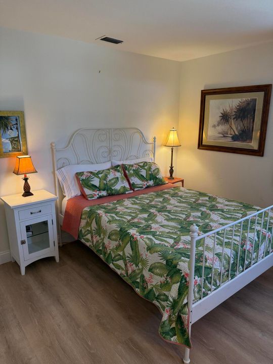 出租: $1,850 (2 贝兹, 1 浴室, 1073 平方英尺)