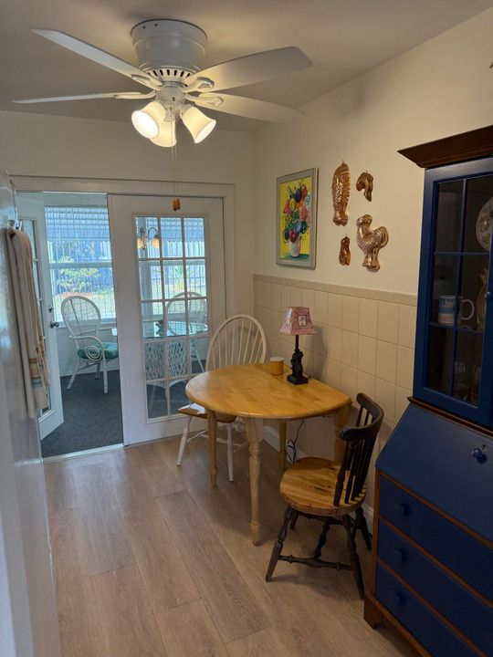 出租: $1,850 (2 贝兹, 1 浴室, 1073 平方英尺)