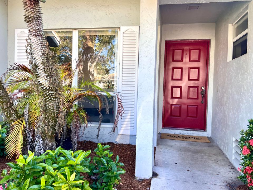 待售: $237,900 (2 贝兹, 2 浴室, 1550 平方英尺)