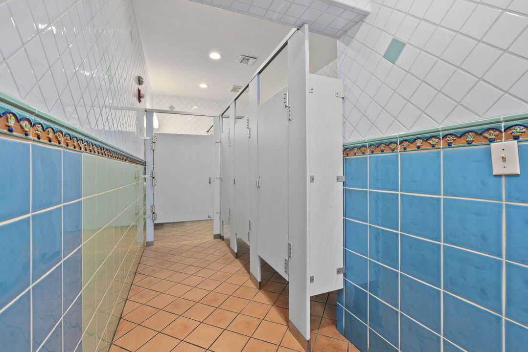 Под контрактом: $723,300 (0 спален, 0 ванн, 7023 Квадратных фут)