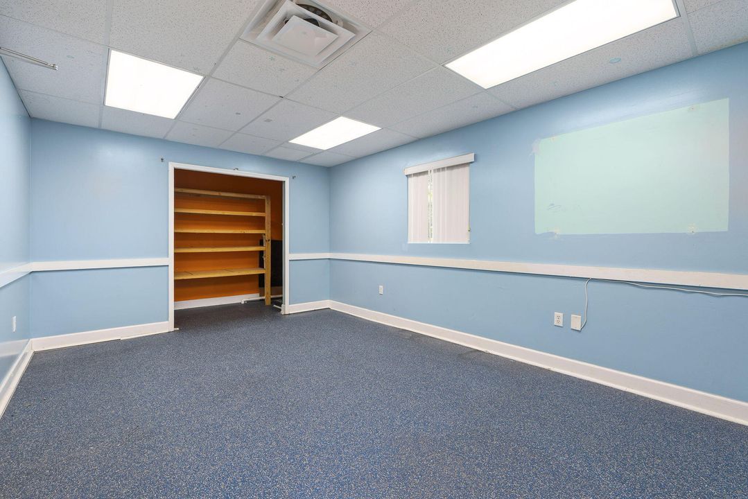 Под контрактом: $723,300 (0 спален, 0 ванн, 7023 Квадратных фут)