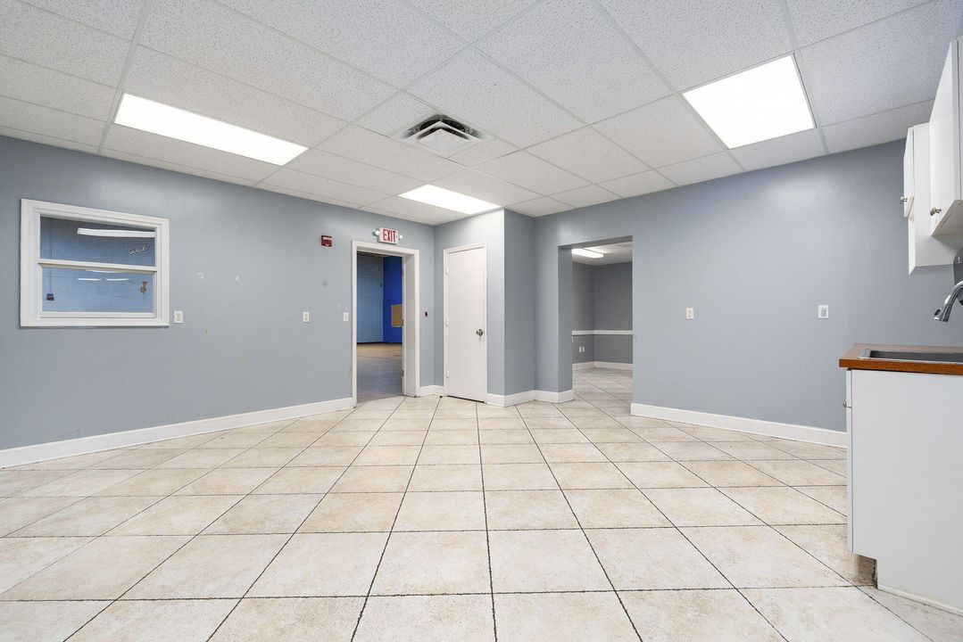 Под контрактом: $723,300 (0 спален, 0 ванн, 7023 Квадратных фут)