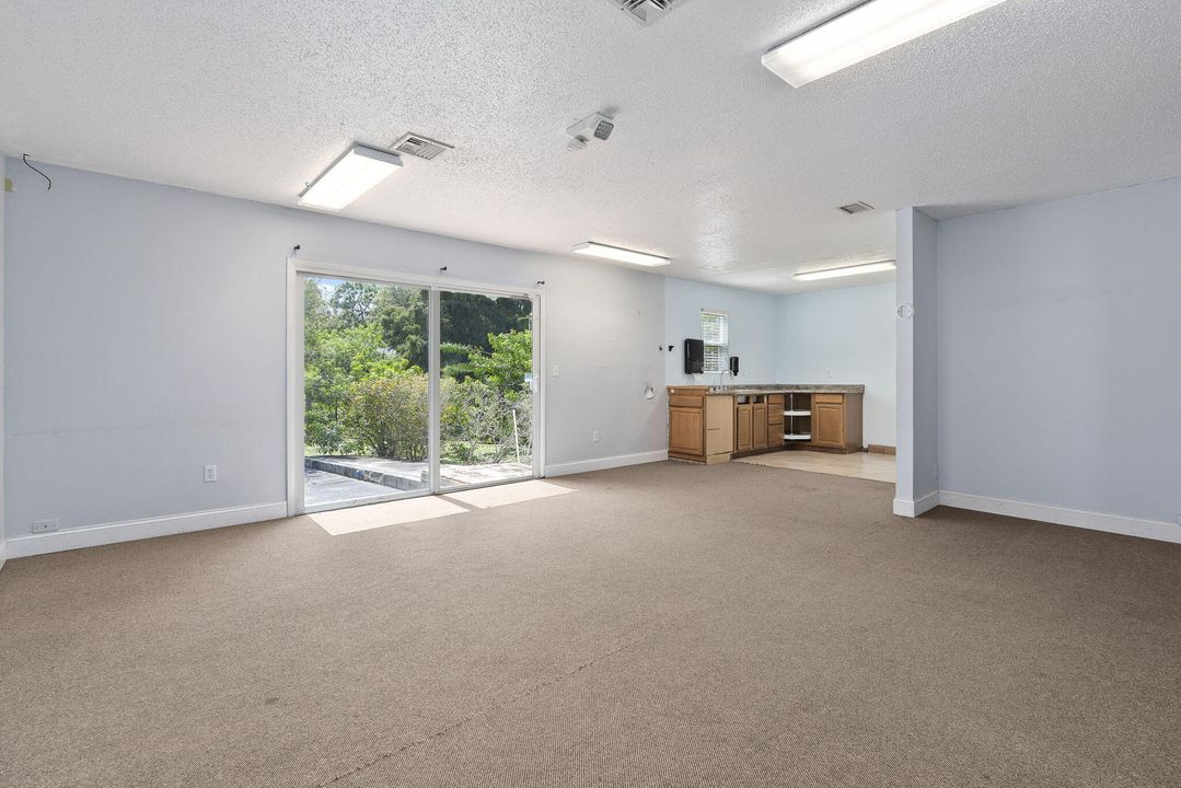 Под контрактом: $723,300 (0 спален, 0 ванн, 7023 Квадратных фут)