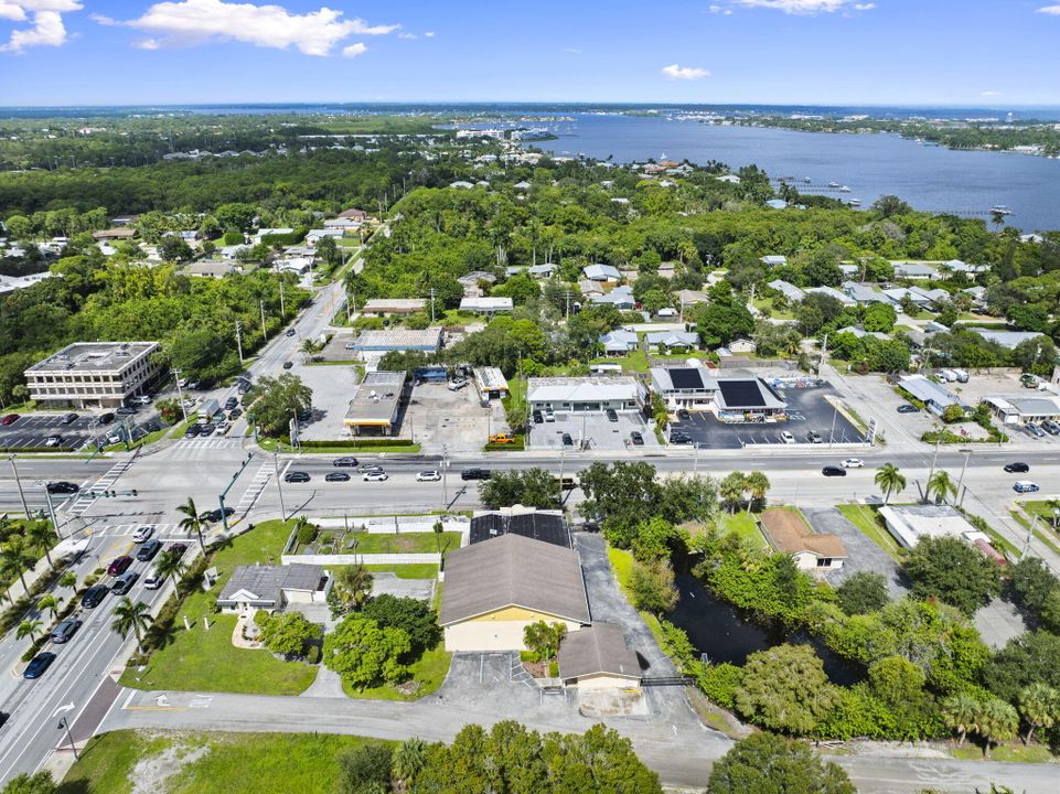 Под контрактом: $723,300 (0 спален, 0 ванн, 7023 Квадратных фут)