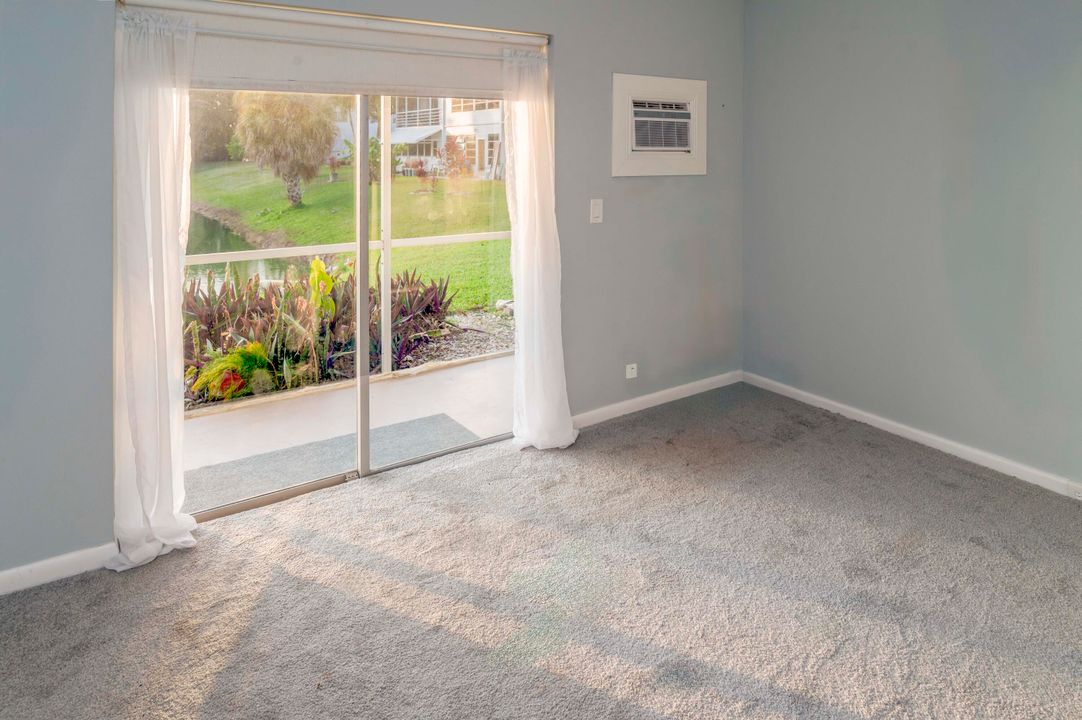 For Sale: $96,000 (1 beds, 1 baths, 570 Square Feet)