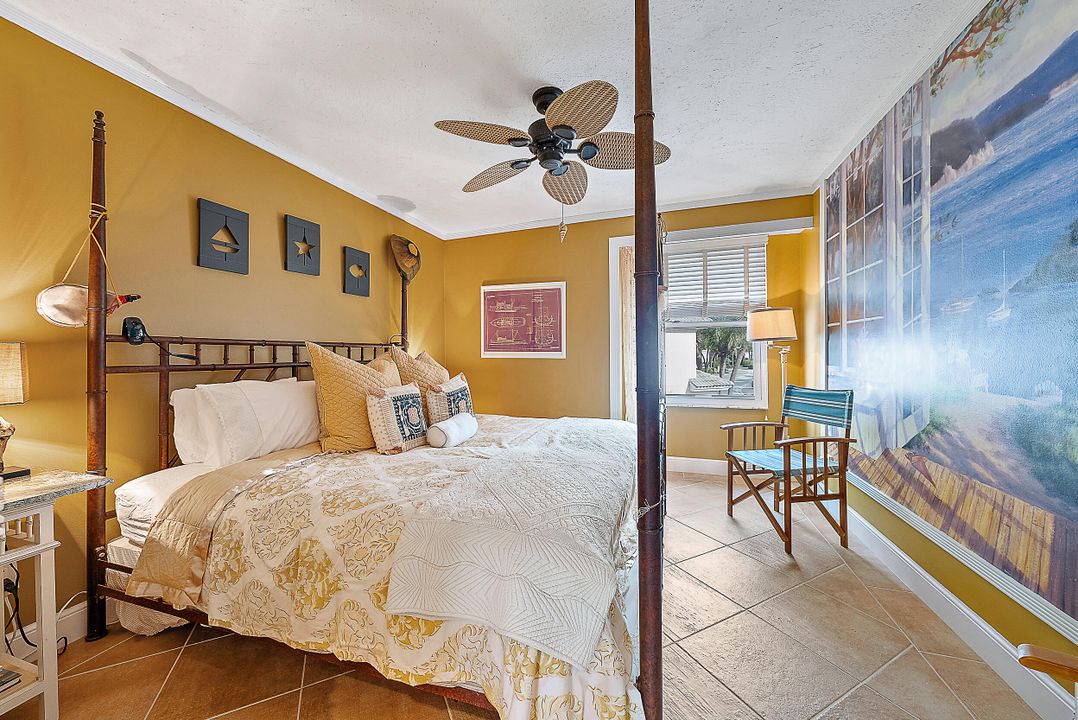 For Sale: $1,200,000 (3 beds, 3 baths, 1611 Square Feet)