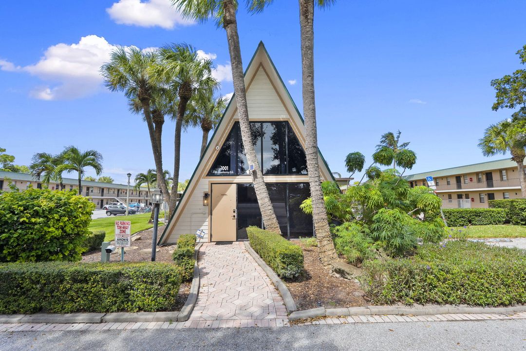 Active With Contract: $55,874 (0 beds, 0 baths, 424 Square Feet)