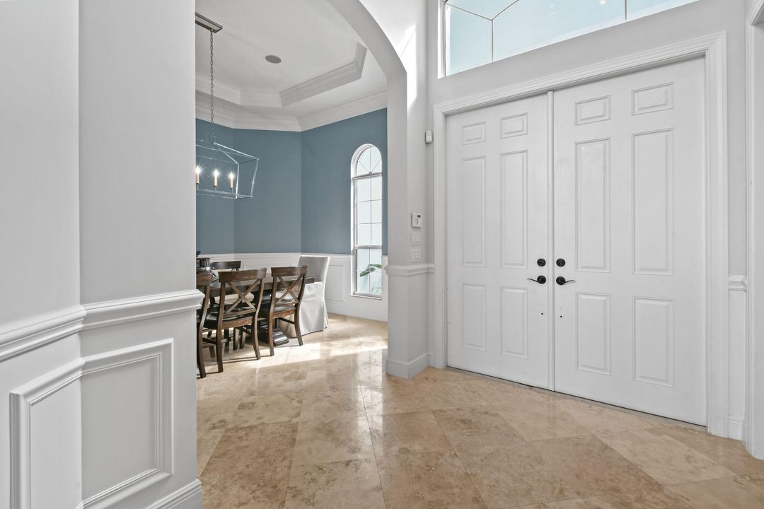 For Sale: $7,797,000 (7 beds, 5 baths, 5178 Square Feet)