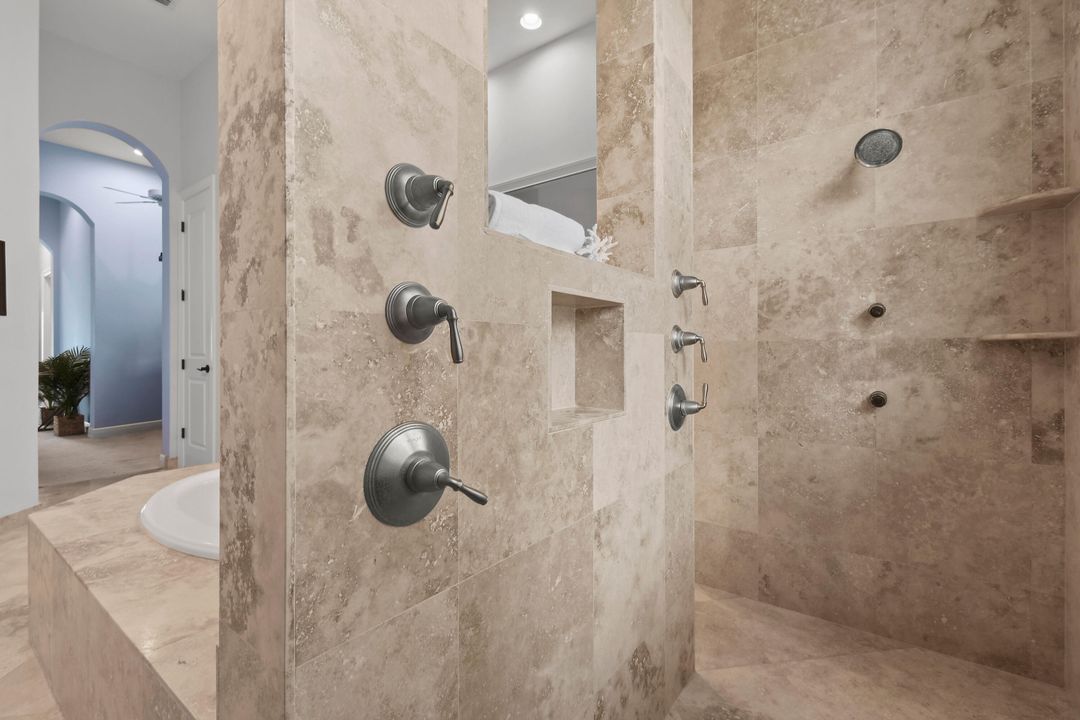 For Sale: $7,797,000 (7 beds, 5 baths, 5178 Square Feet)