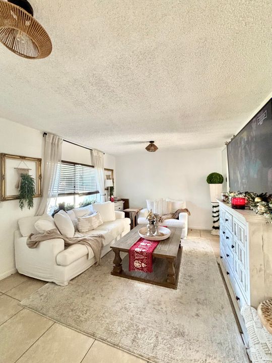 For Sale: $1,249,000 (0 beds, 0 baths, 2487 Square Feet)