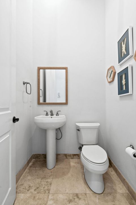 For Sale: $7,797,000 (7 beds, 5 baths, 5178 Square Feet)