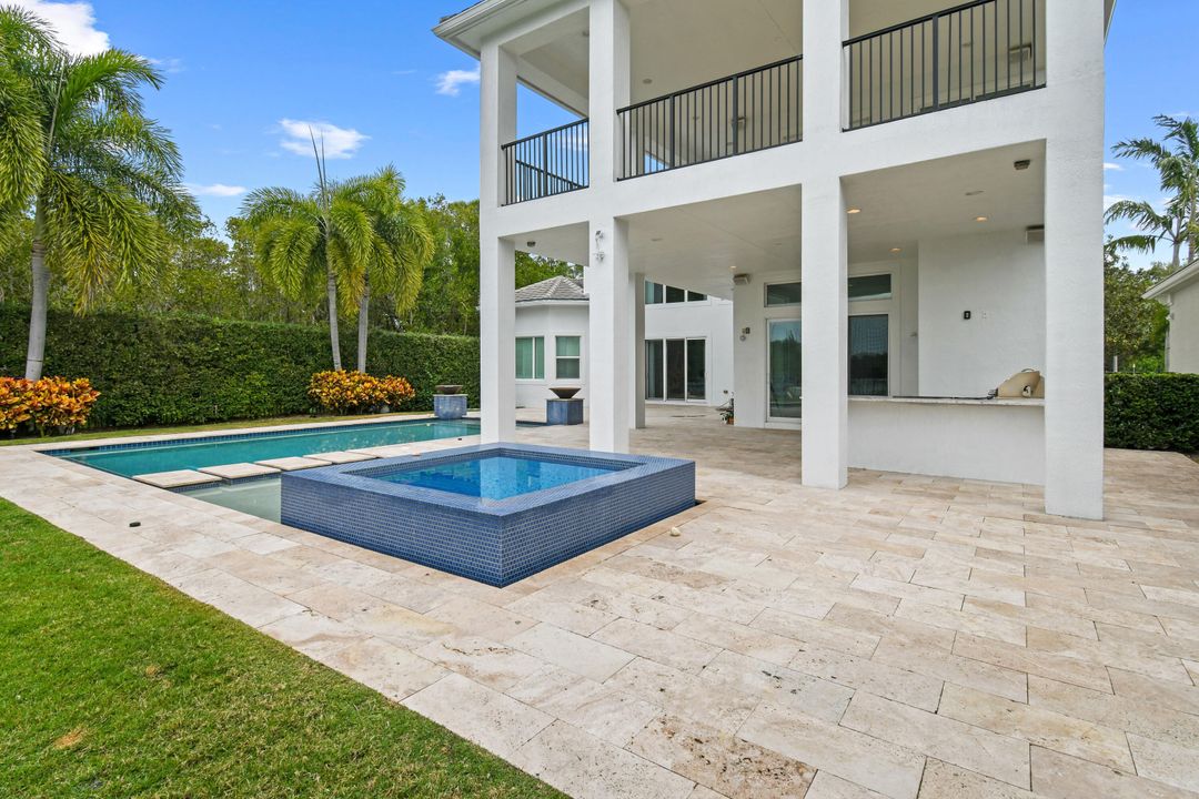 For Sale: $7,797,000 (7 beds, 5 baths, 5178 Square Feet)