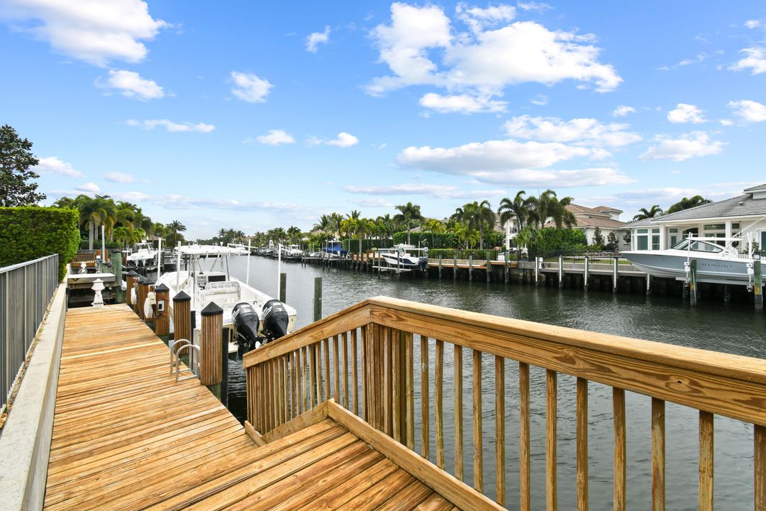 For Sale: $7,797,000 (7 beds, 5 baths, 5178 Square Feet)