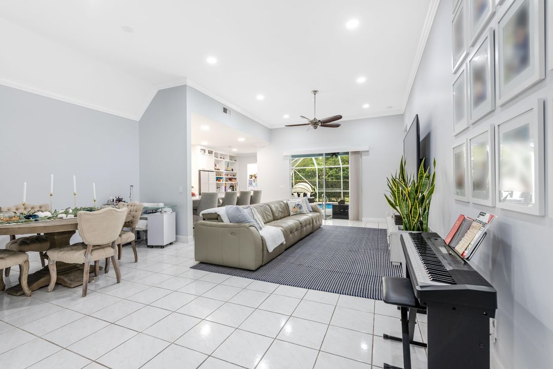 For Sale: $535,000 (3 beds, 2 baths, 1956 Square Feet)