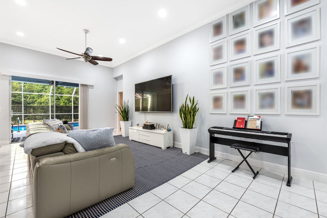 For Sale: $535,000 (3 beds, 2 baths, 1956 Square Feet)