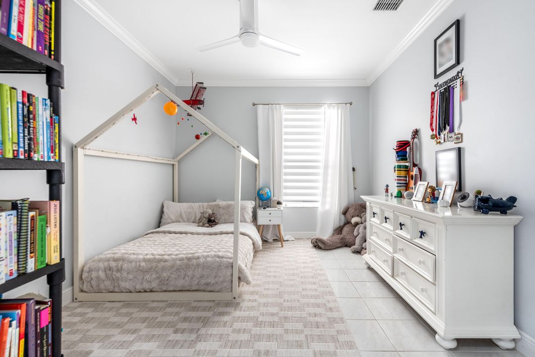 For Sale: $535,000 (3 beds, 2 baths, 1956 Square Feet)