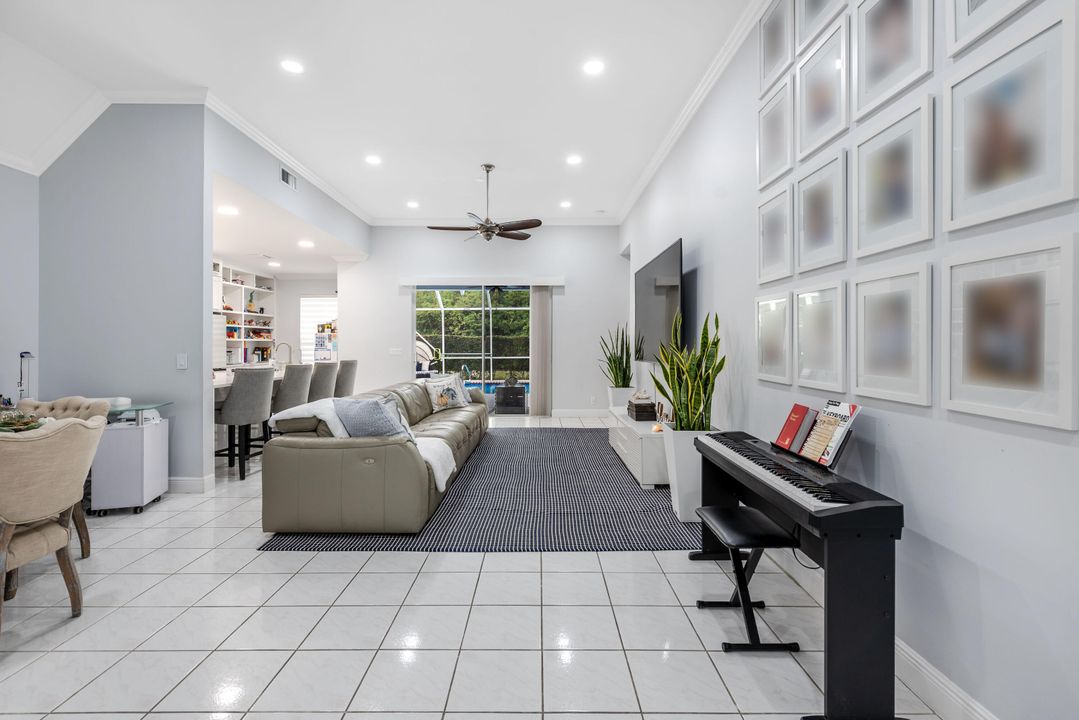 For Sale: $535,000 (3 beds, 2 baths, 1956 Square Feet)