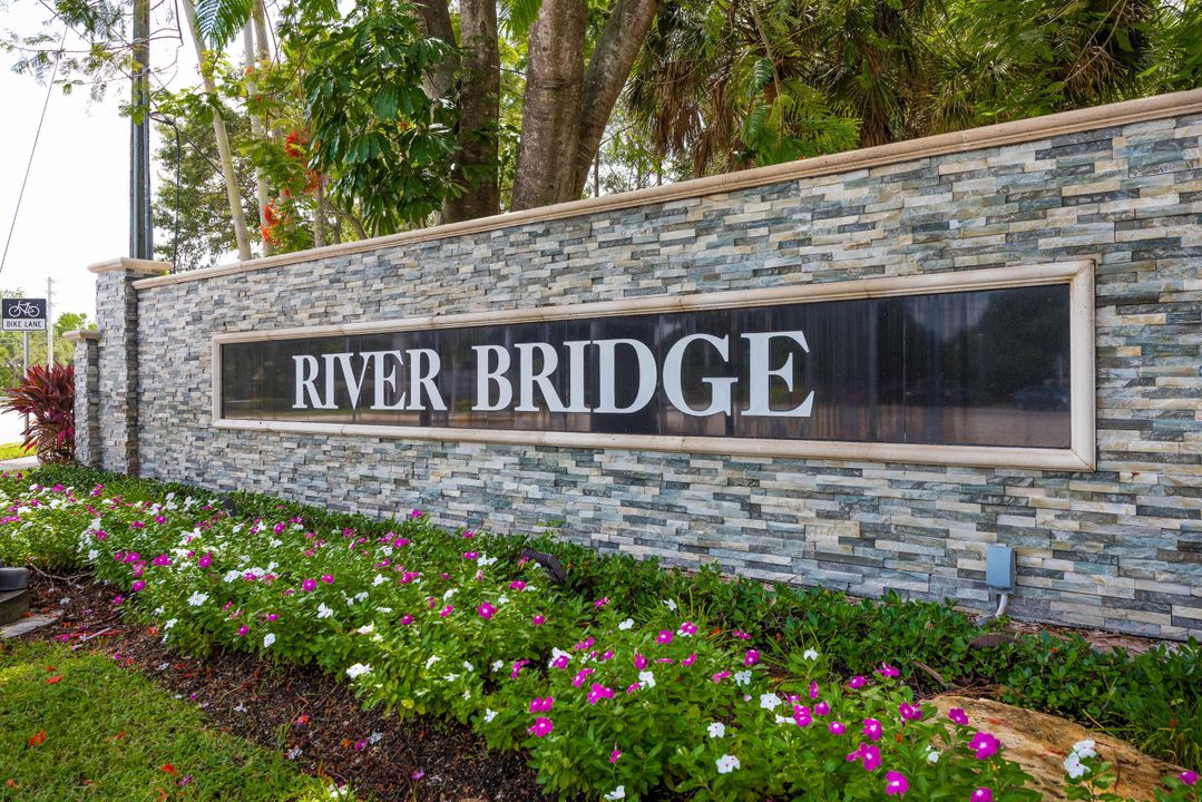 For Sale: $535,000 (3 beds, 2 baths, 1956 Square Feet)