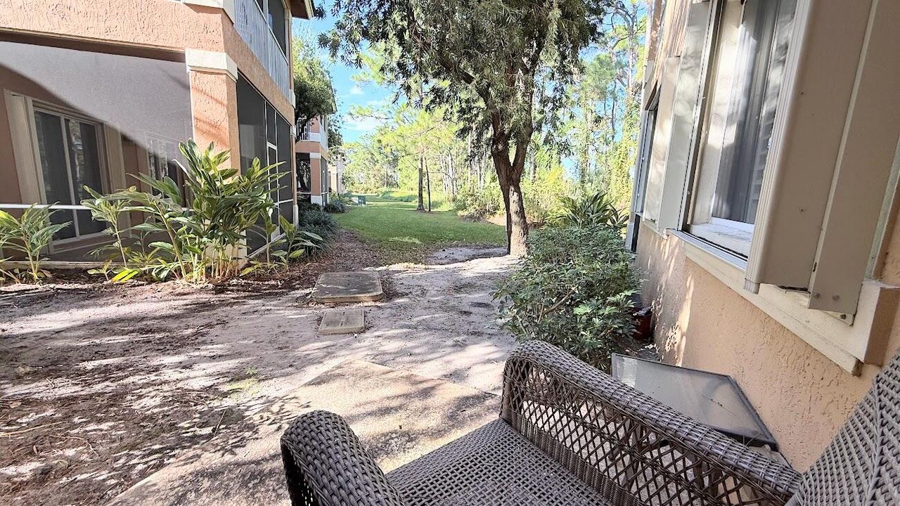 В аренду: $1,250 (1 спален, 1 ванн, 300 Квадратных фут)