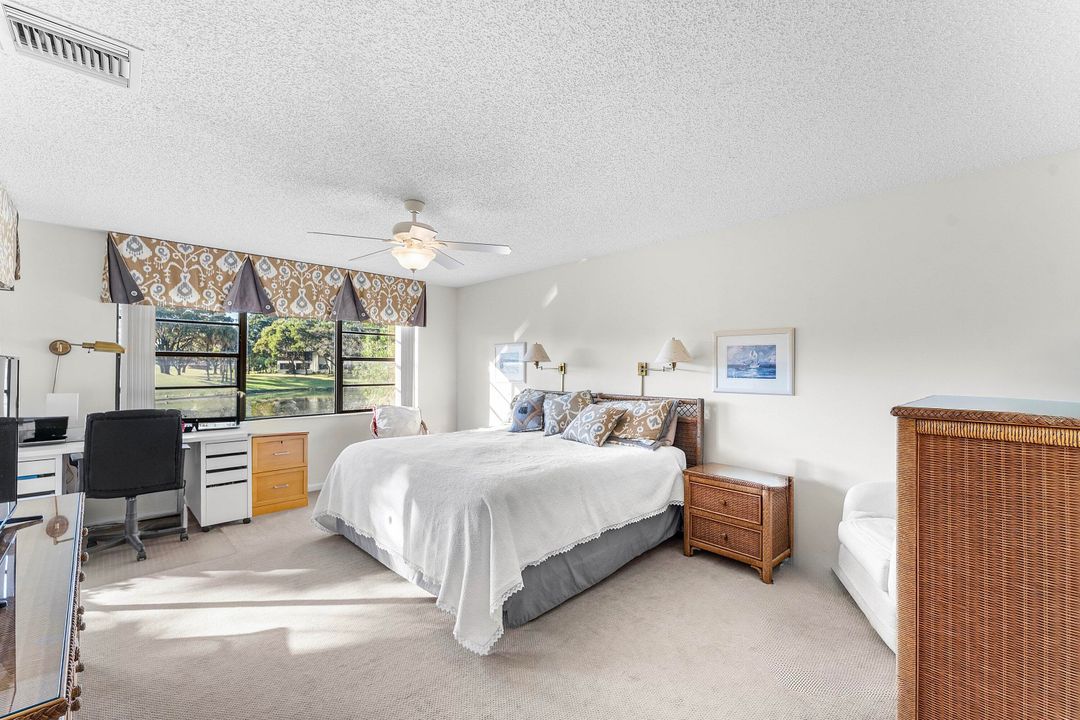 For Sale: $109,900 (2 beds, 2 baths, 1572 Square Feet)