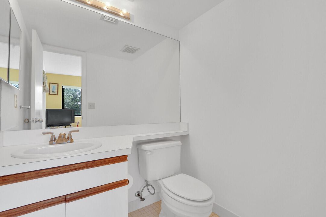 For Sale: $425,000 (3 beds, 2 baths, 1606 Square Feet)