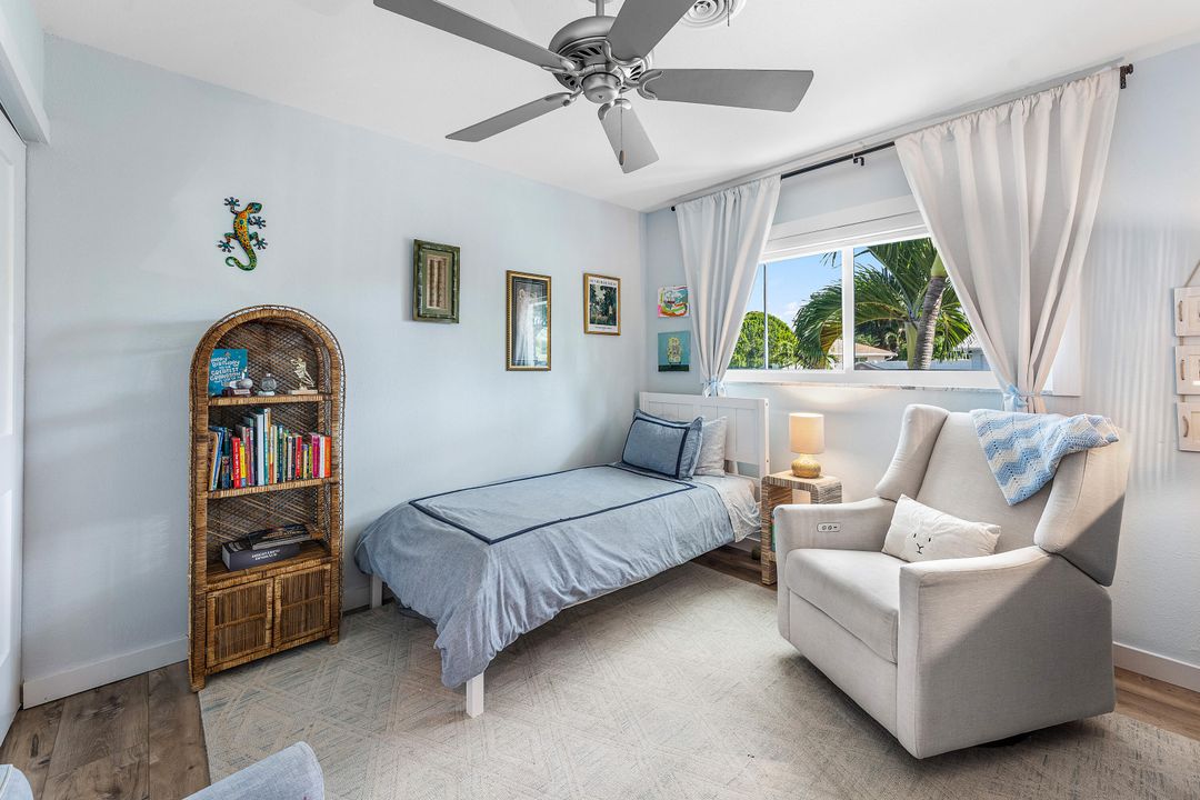 На продажу: $860,000 (4 спален, 2 ванн, 1726 Квадратных фут)