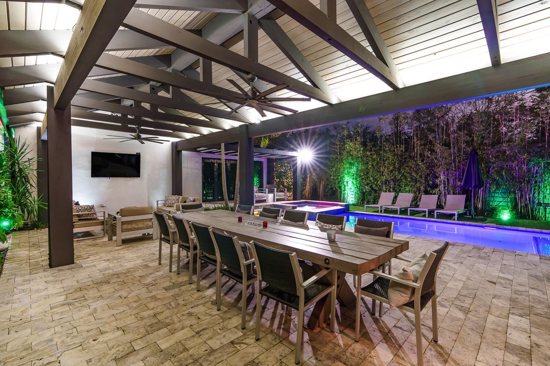 На продажу: $2,999,999 (3 спален, 3 ванн, 1891 Квадратных фут)