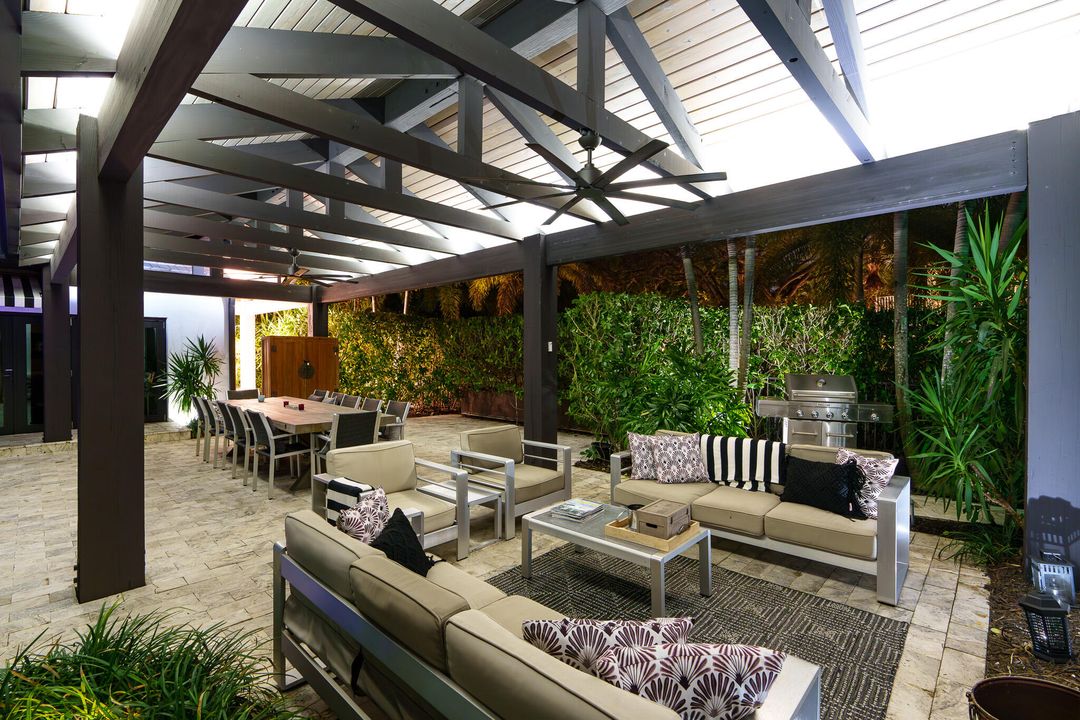 На продажу: $2,999,999 (3 спален, 3 ванн, 1891 Квадратных фут)