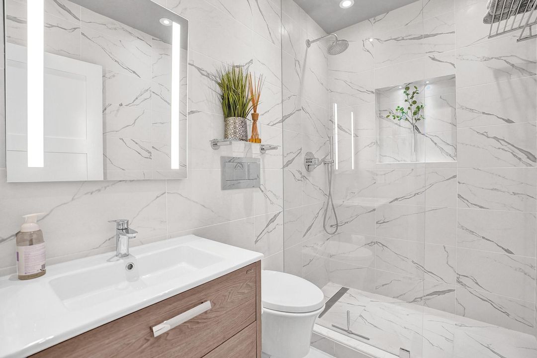 На продажу: $2,999,999 (3 спален, 3 ванн, 1891 Квадратных фут)