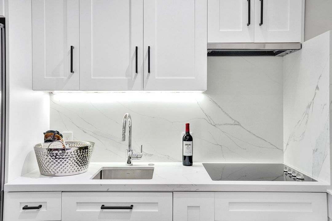 На продажу: $2,999,999 (3 спален, 3 ванн, 1891 Квадратных фут)