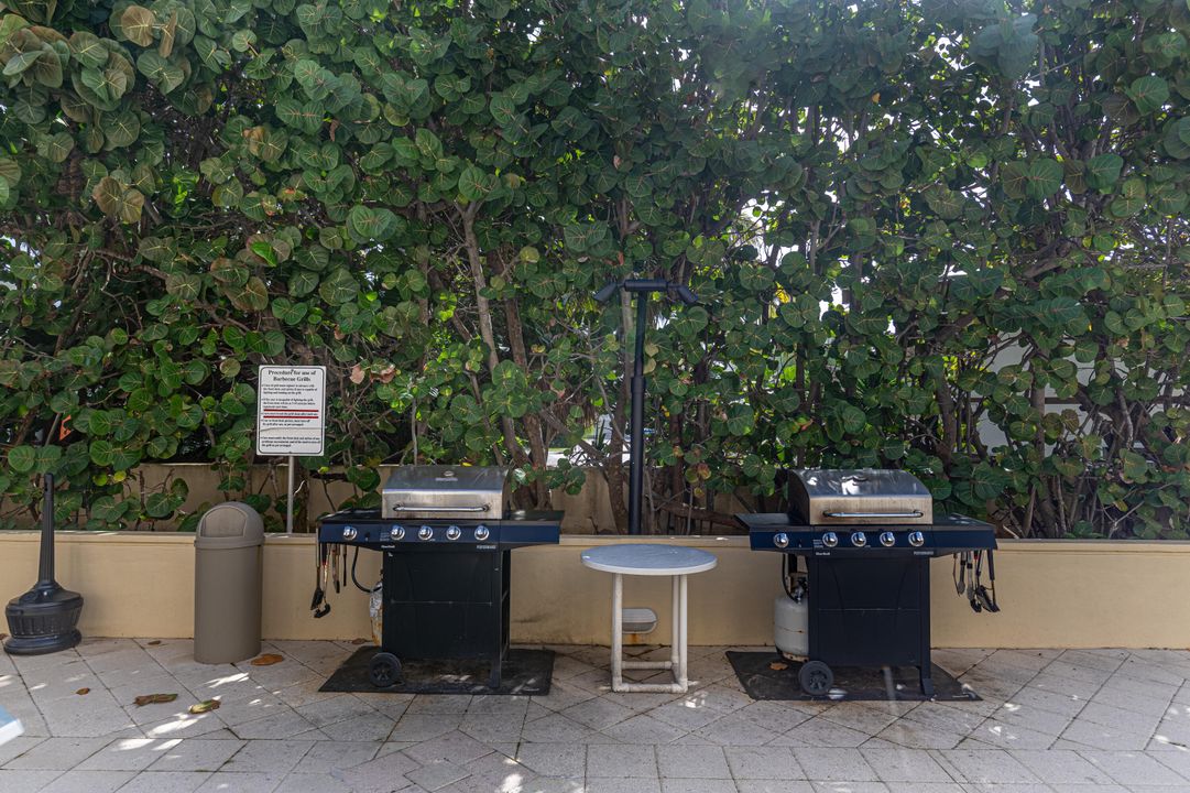 For Sale: $490,000 (2 beds, 2 baths, 1395 Square Feet)