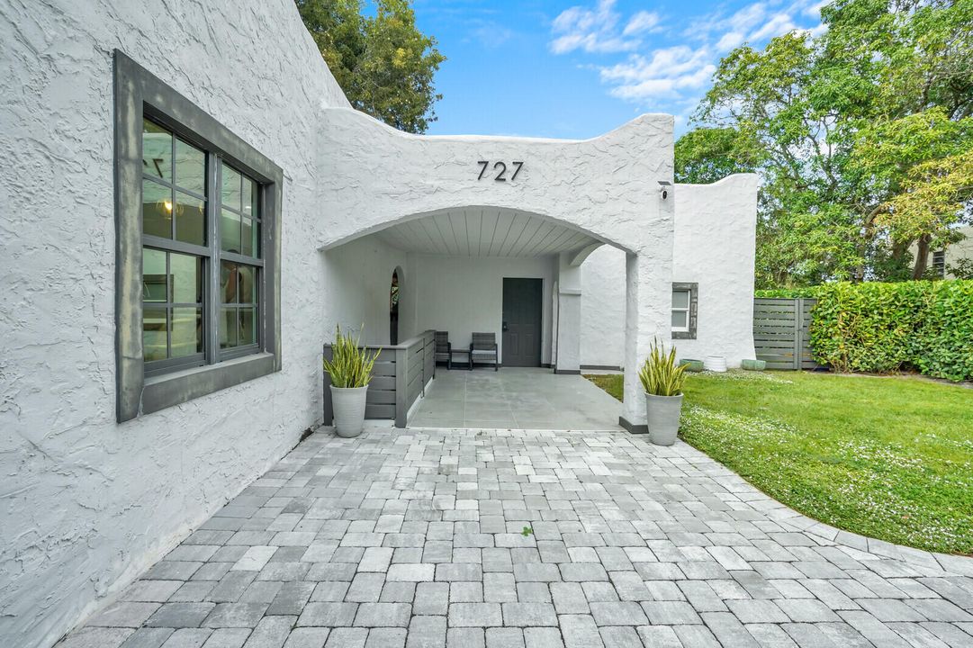 For Rent: $7,200 (3 beds, 3 baths, 1667 Square Feet)