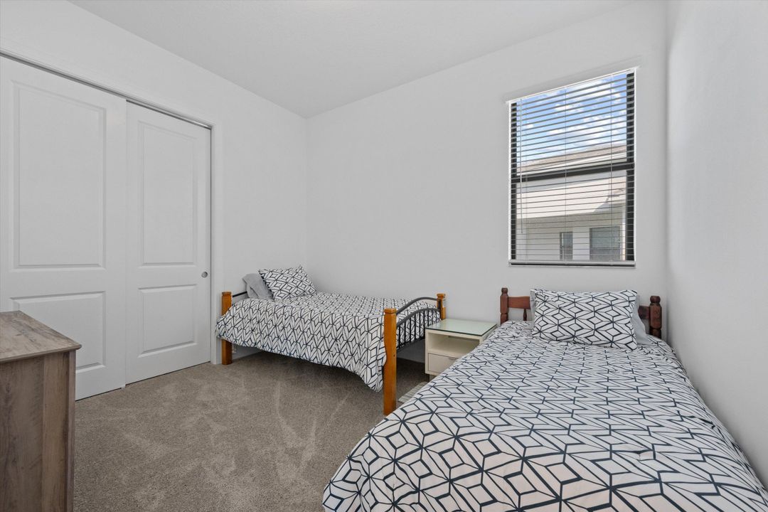 For Rent: $3,650 (3 beds, 2 baths, 1787 Square Feet)