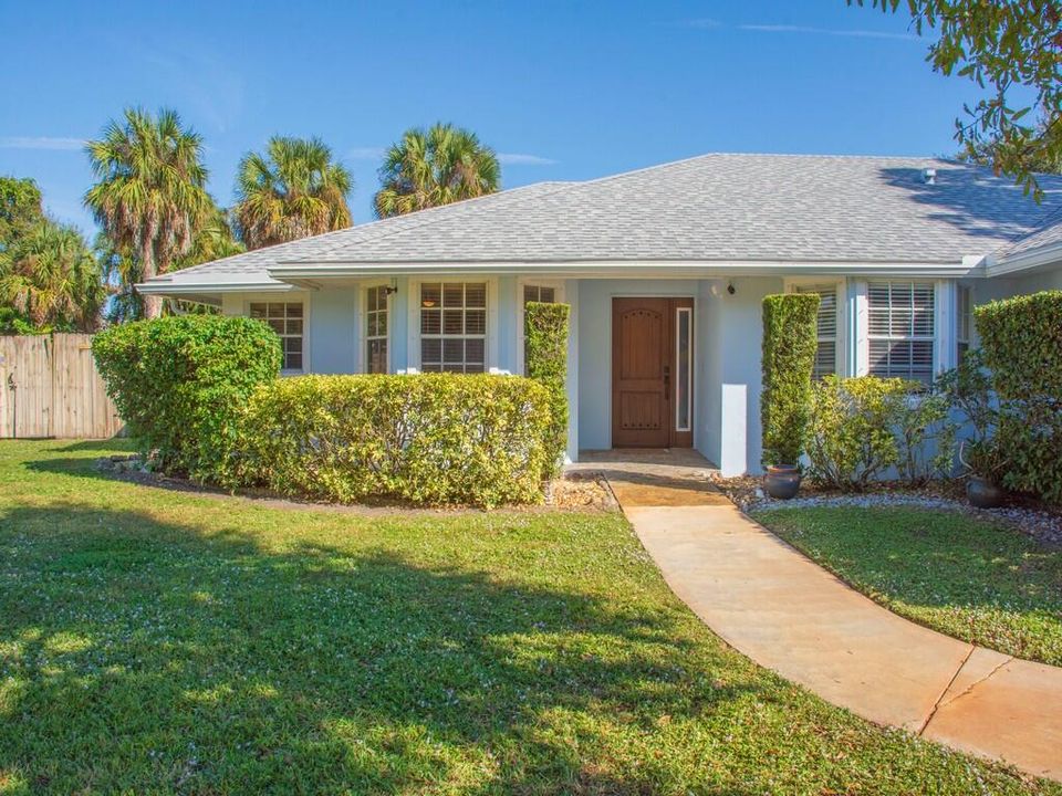 For Sale: $496,000 (4 beds, 2 baths, 2349 Square Feet)