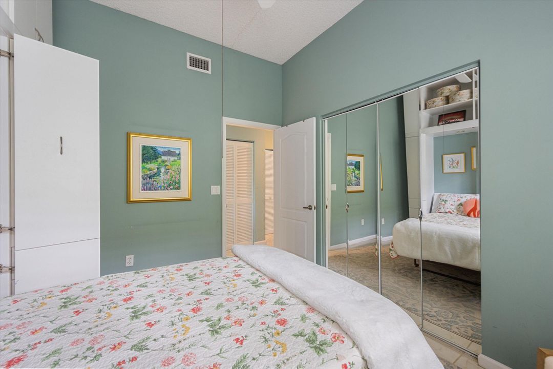 For Sale: $95,000 (2 beds, 2 baths, 1420 Square Feet)