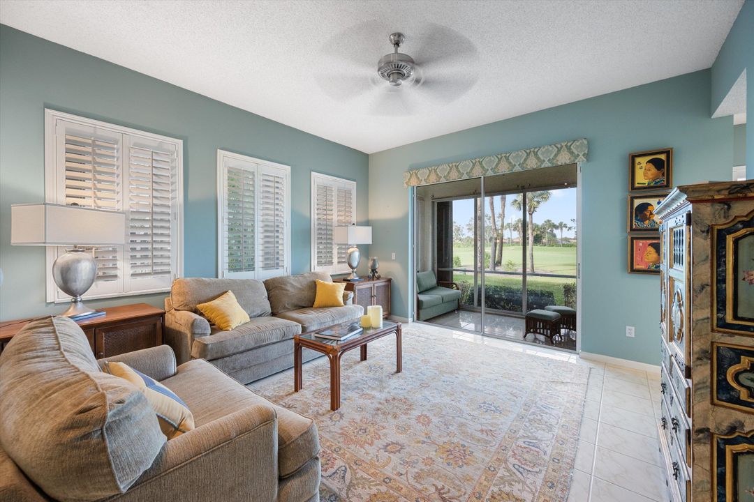 For Sale: $95,000 (2 beds, 2 baths, 1420 Square Feet)