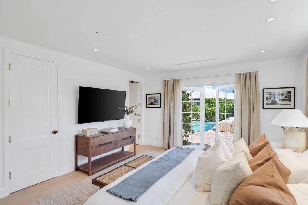 For Sale: $12,750,000 (4 beds, 4 baths, 3764 Square Feet)