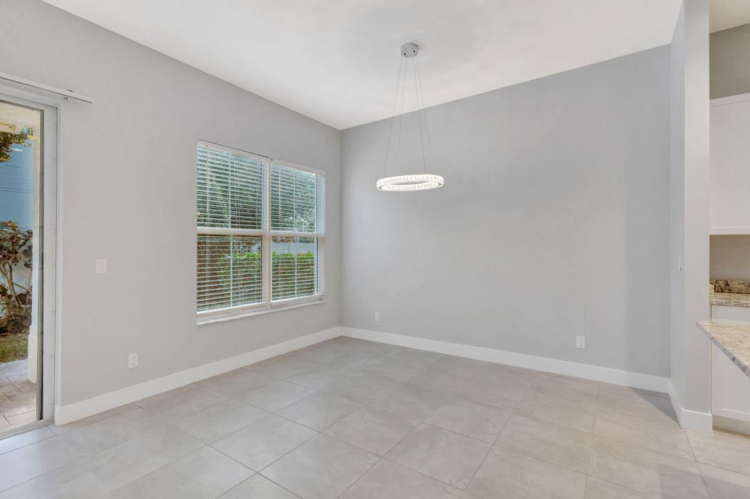 En Renta: $4,350 (3 camas, 2 baños, 2144 Pies cuadrados)