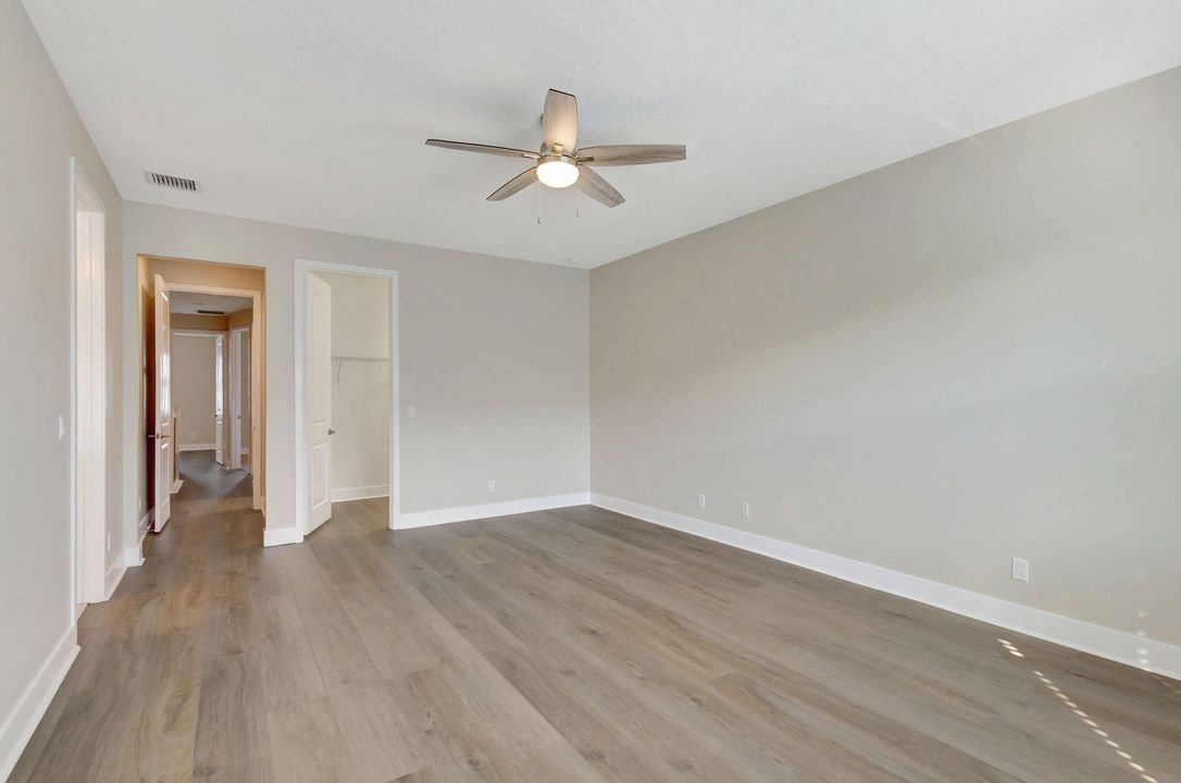 En Renta: $4,350 (3 camas, 2 baños, 2144 Pies cuadrados)