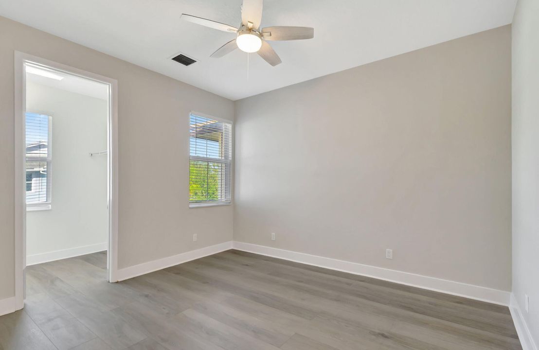 En Renta: $4,350 (3 camas, 2 baños, 2144 Pies cuadrados)